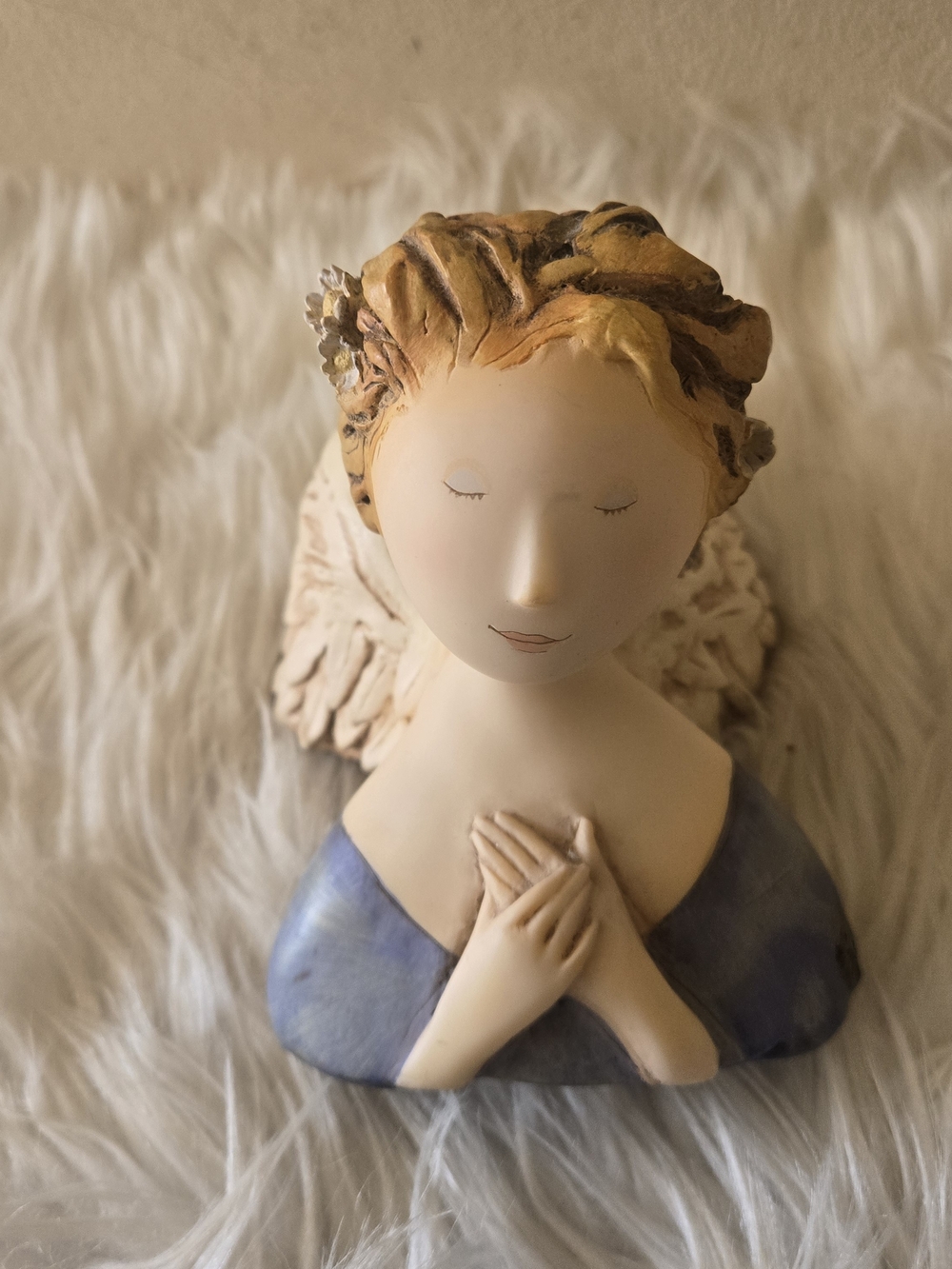 2003 Demdaco Journey of Grace Quiet Grace Figurine in Cream, Gold & Gray